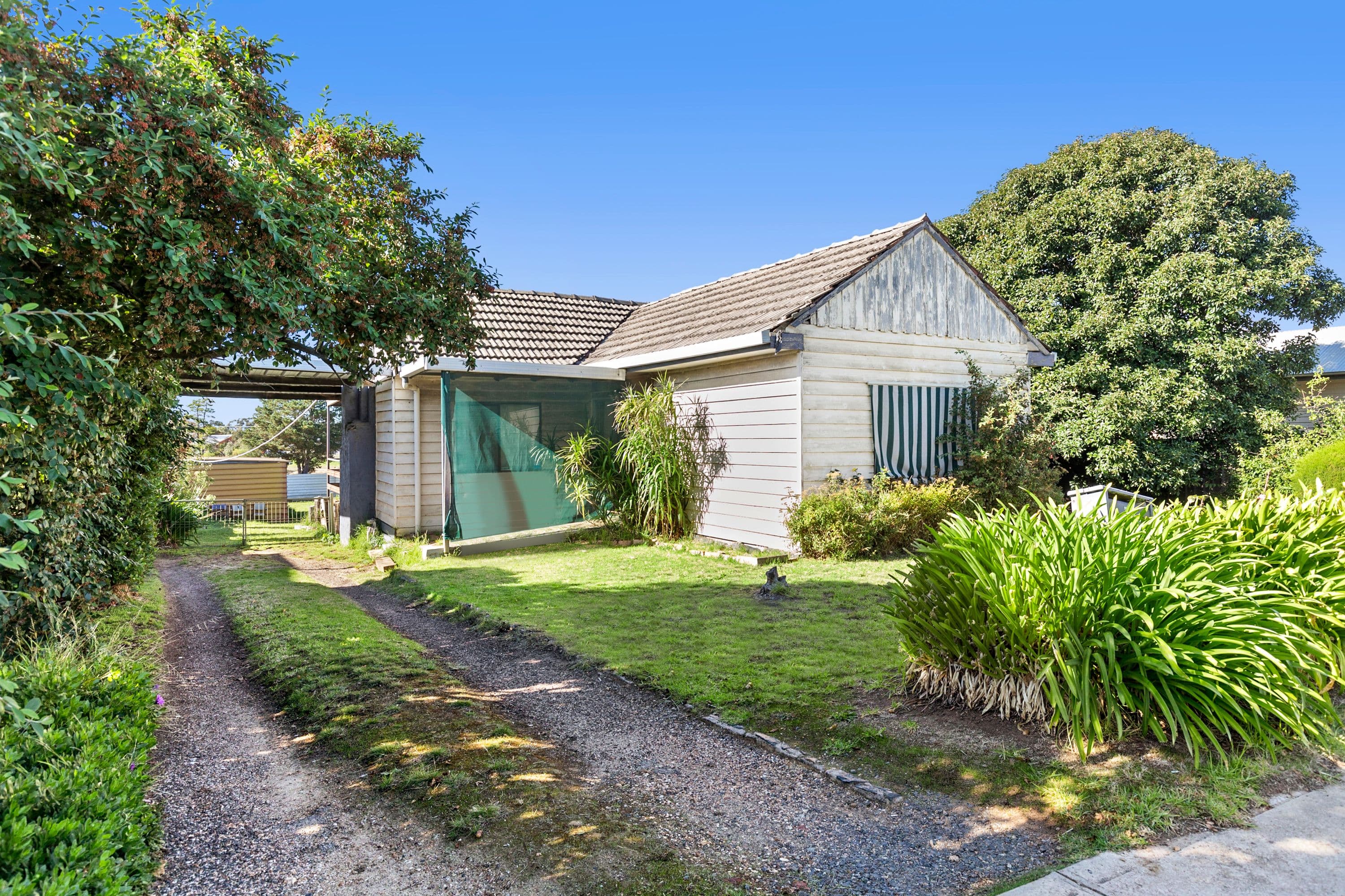 33 Tobin Street, Ararat VIC 3377, Ararat - Image 1