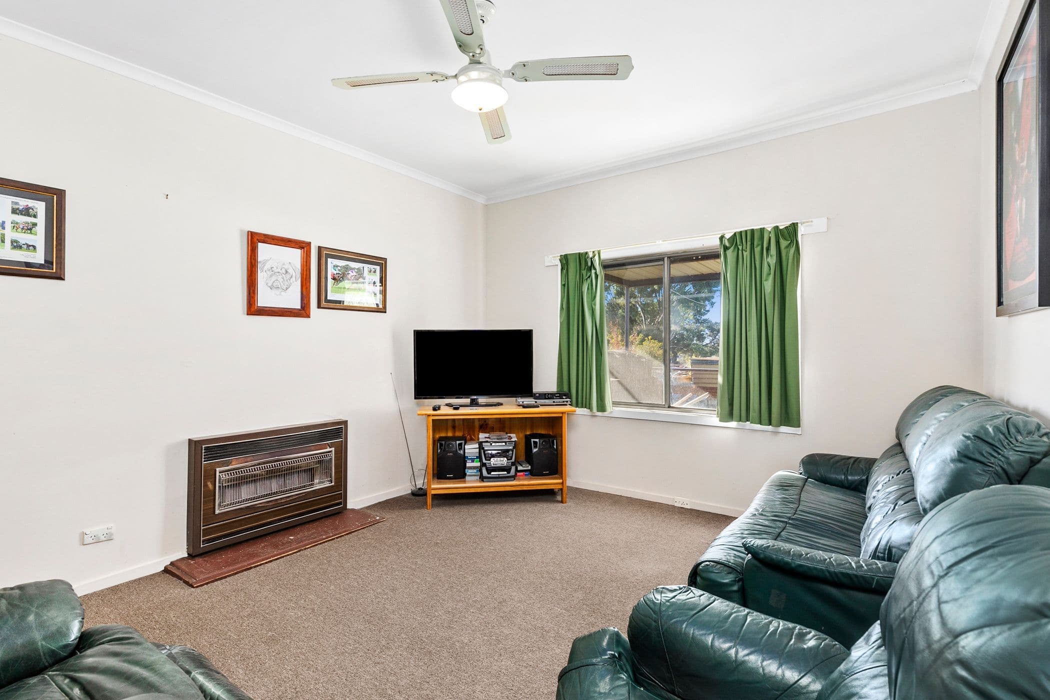 33 Tobin Street, Ararat VIC 3377, Ararat - Thumbnail 2