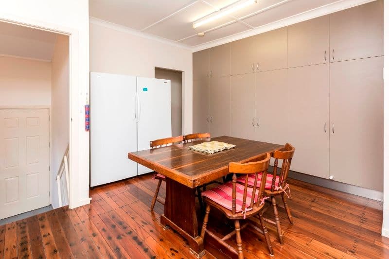 50 Bergin Street, NORTH BOOVAL QLD 4304, North Booval - Thumbnail 4