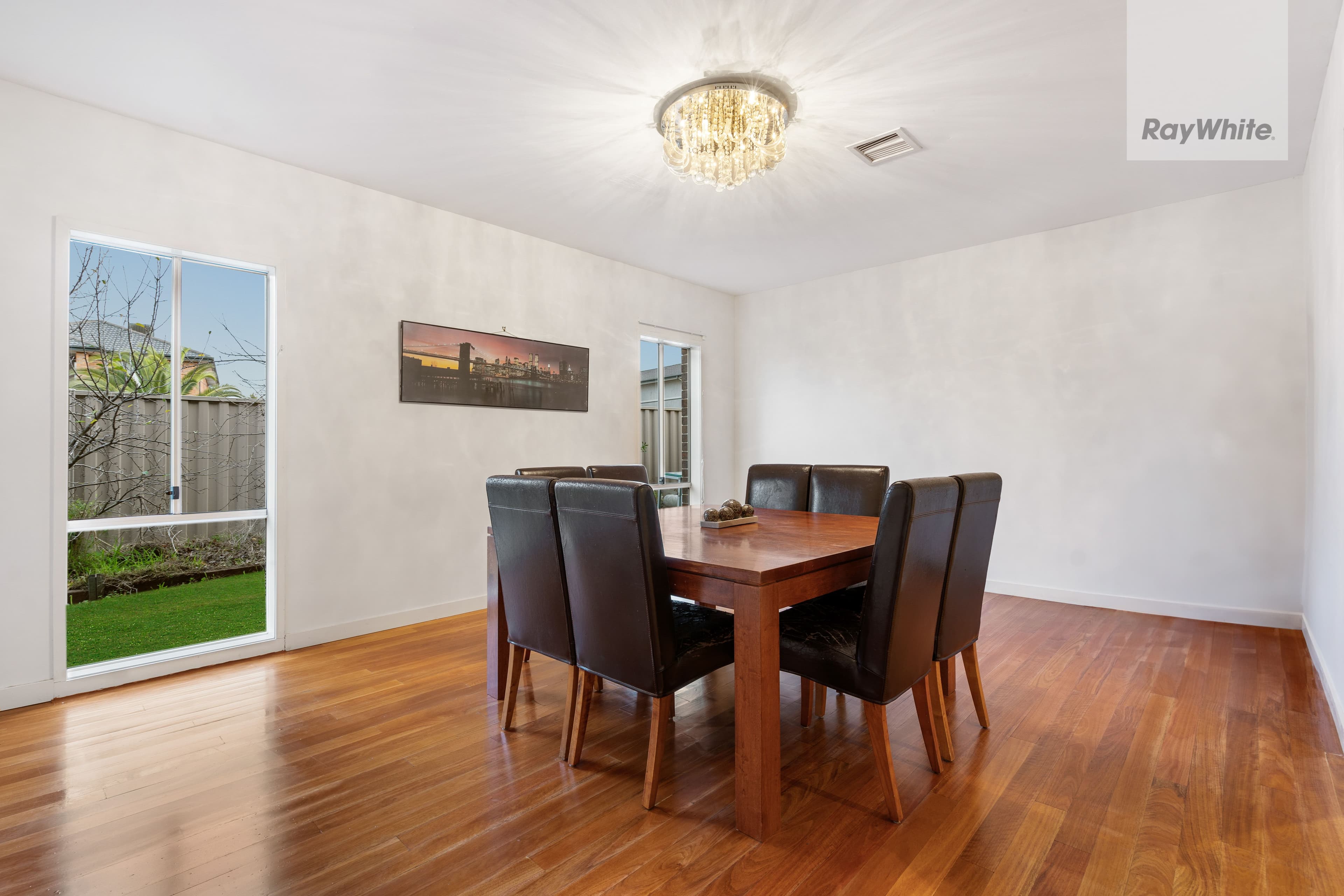 35 Gurnung Drive, Cairnlea VIC 3023, Cairnlea - Thumbnail 3