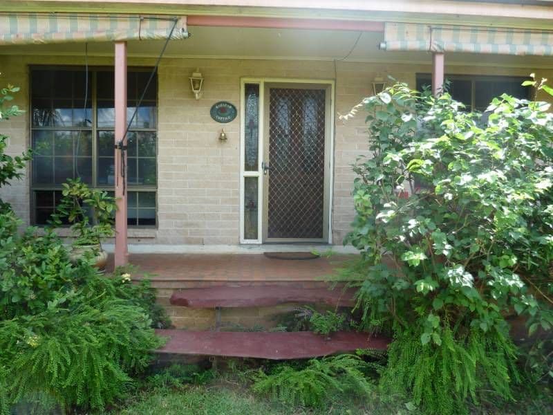 46 Clarke Crescent, KATHERINE NT 0850, Katherine - Thumbnail 2