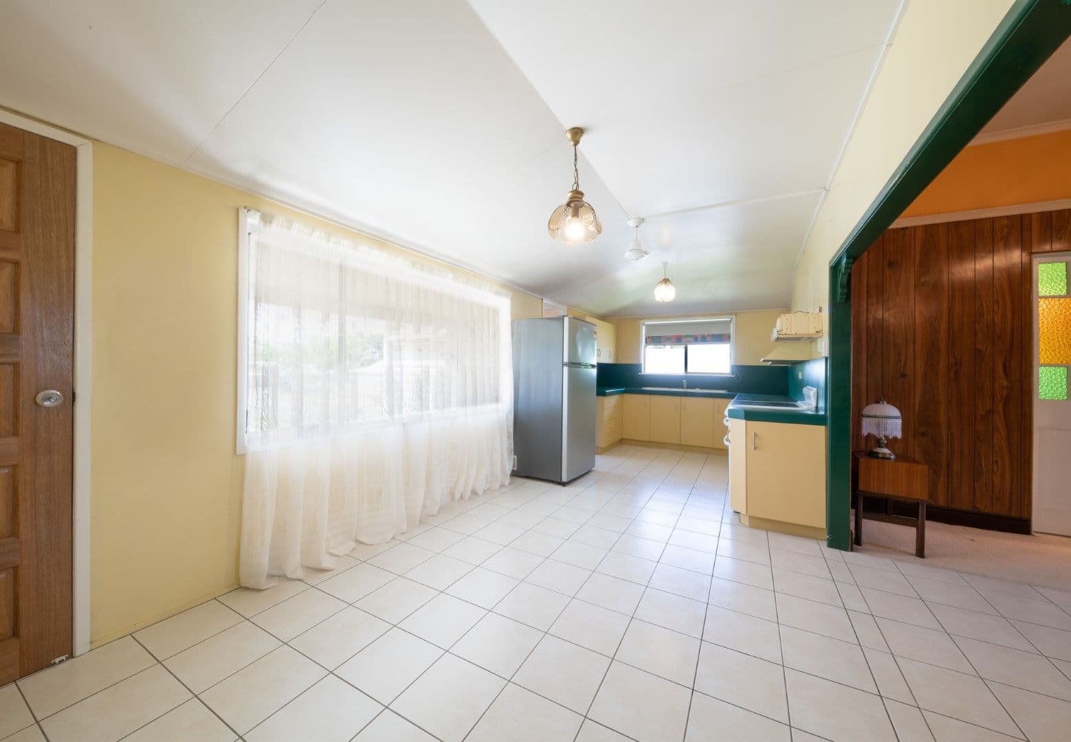 8 Faust Street, Proserpine QLD 4800, Proserpine - Thumbnail 5