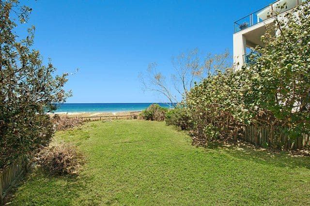 404 The Esplanade, PALM BEACH QLD 4221, Palm Beach - Image 1