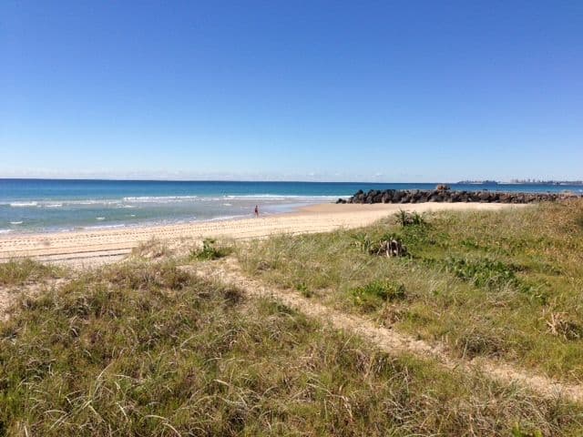 404 The Esplanade, PALM BEACH QLD 4221, Palm Beach - Thumbnail 8