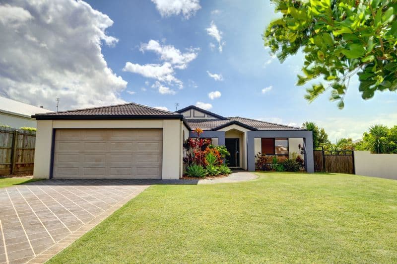 32 Montserrat Crescent, CALOUNDRA WEST QLD 4551, Caloundra West - Thumbnail 2
