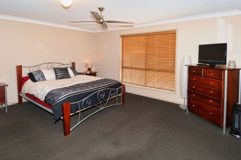 32 Montserrat Crescent, CALOUNDRA WEST QLD 4551, Caloundra West - Thumbnail 4