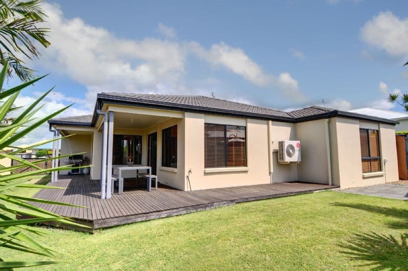 32 Montserrat Crescent, CALOUNDRA WEST QLD 4551, Caloundra West - Thumbnail 5