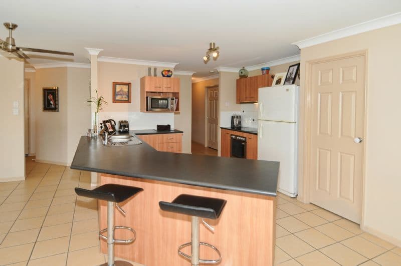 32 Montserrat Crescent, CALOUNDRA WEST QLD 4551, Caloundra West - Thumbnail 6