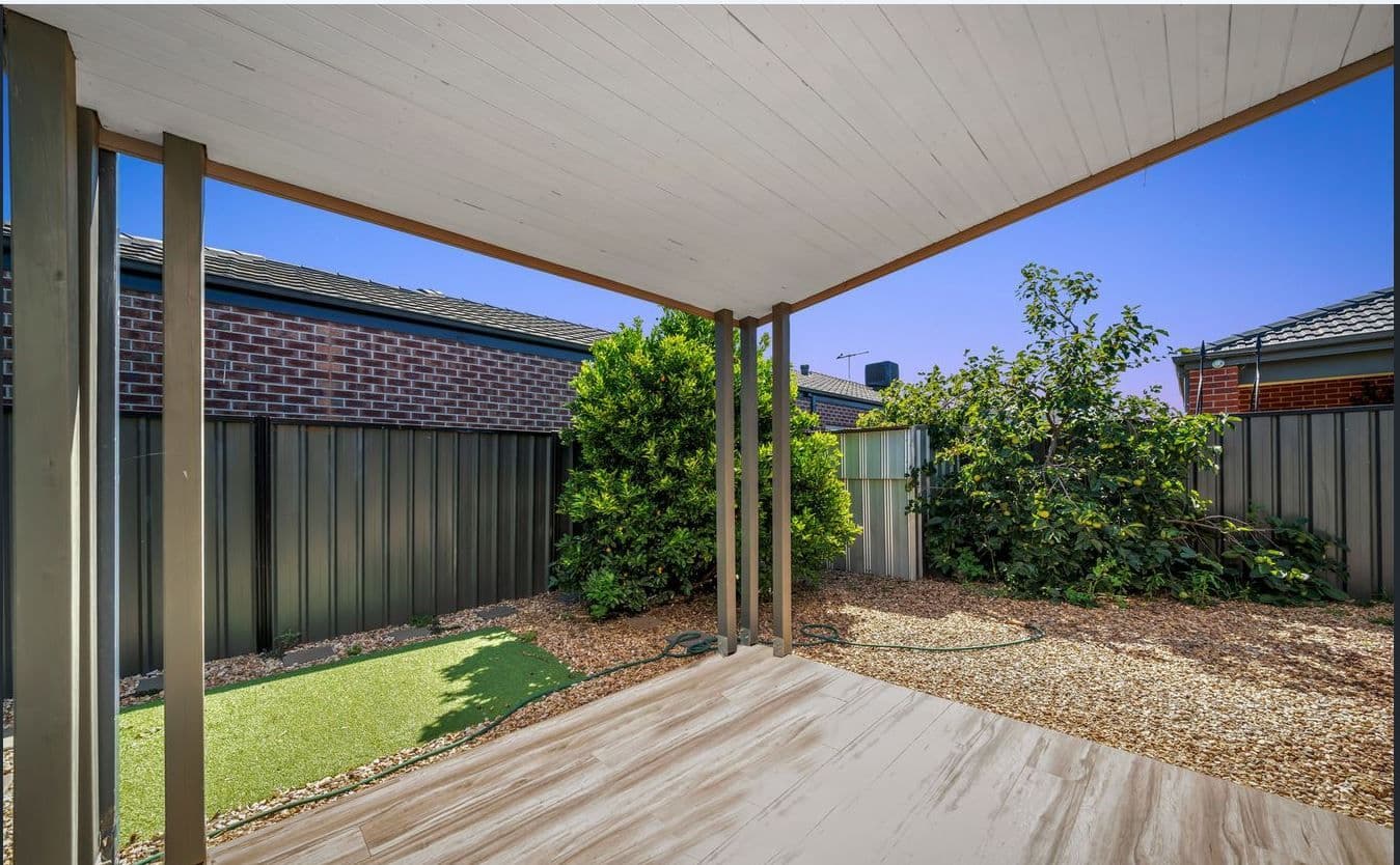 60 Everholme Drive, Truganina VIC 3029, Truganina - Thumbnail 2