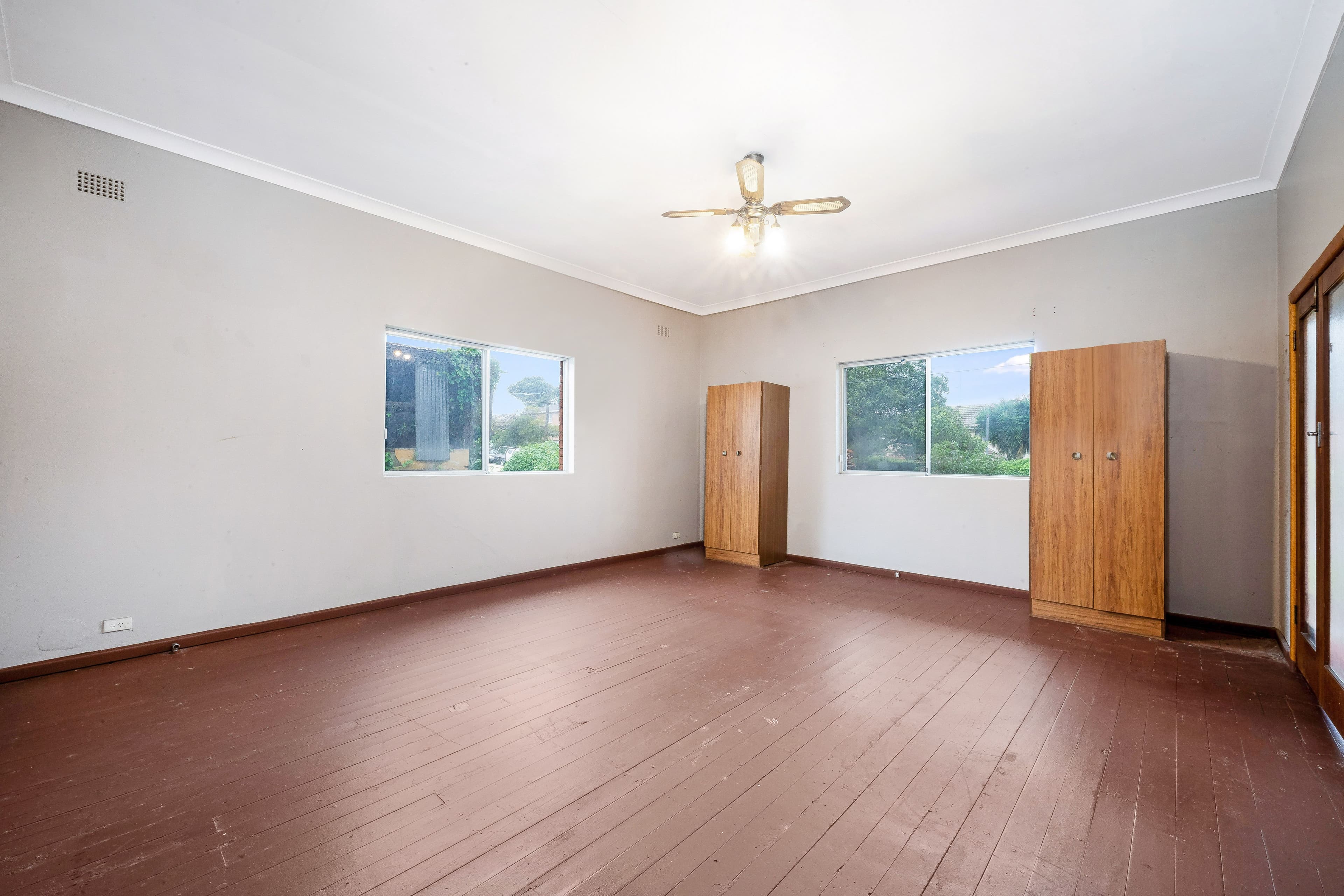 3 Ridgewell Street, Roselands NSW 2196, Roselands - Thumbnail 6