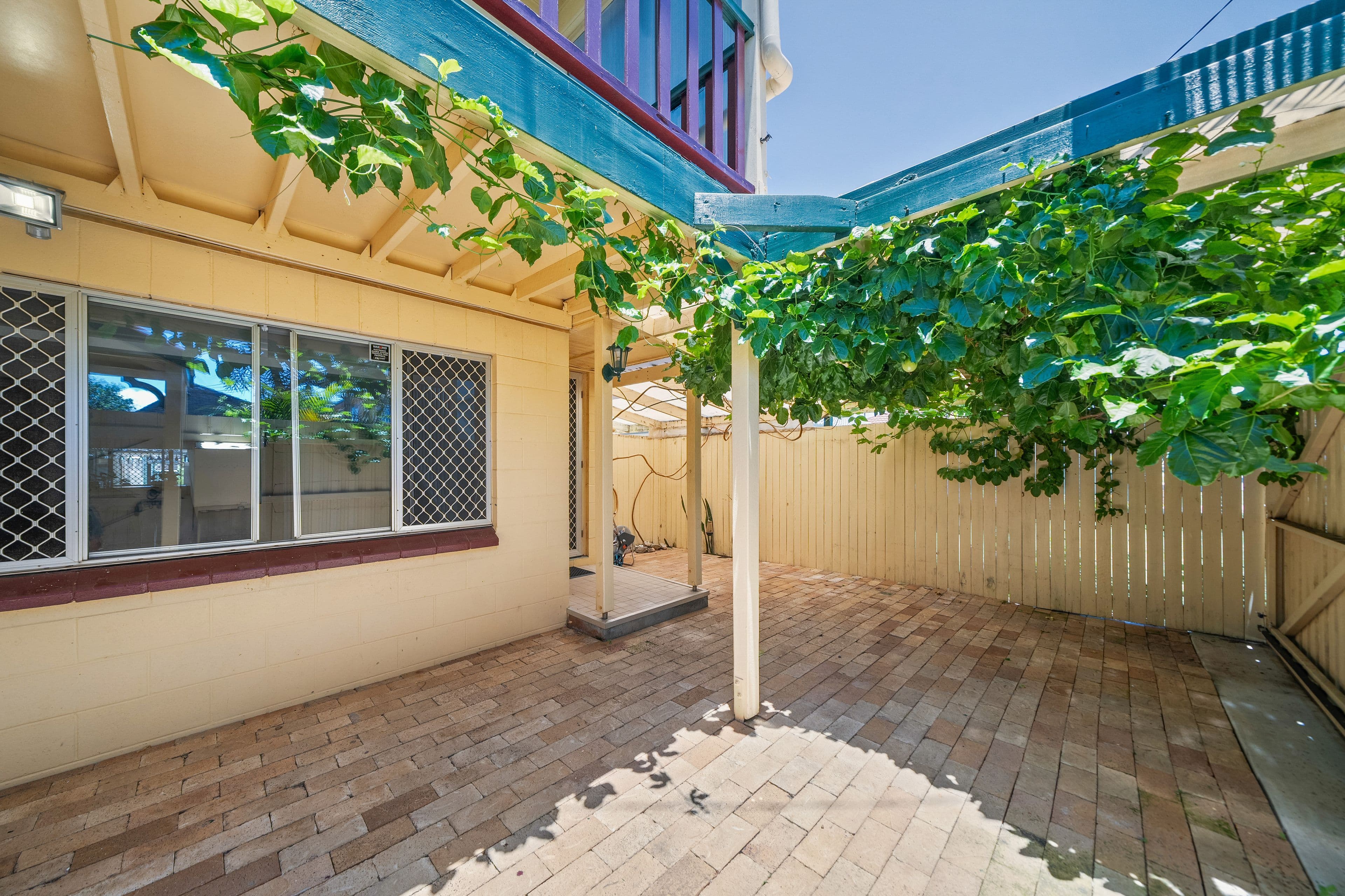 21 Silvester Street, Redcliffe QLD 4020, Redcliffe - Thumbnail 4