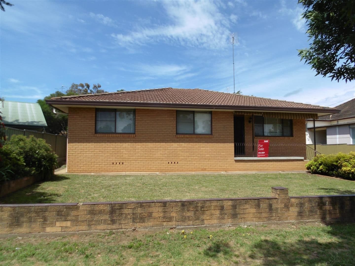 75 Currajong Street, Parkes - Image 1