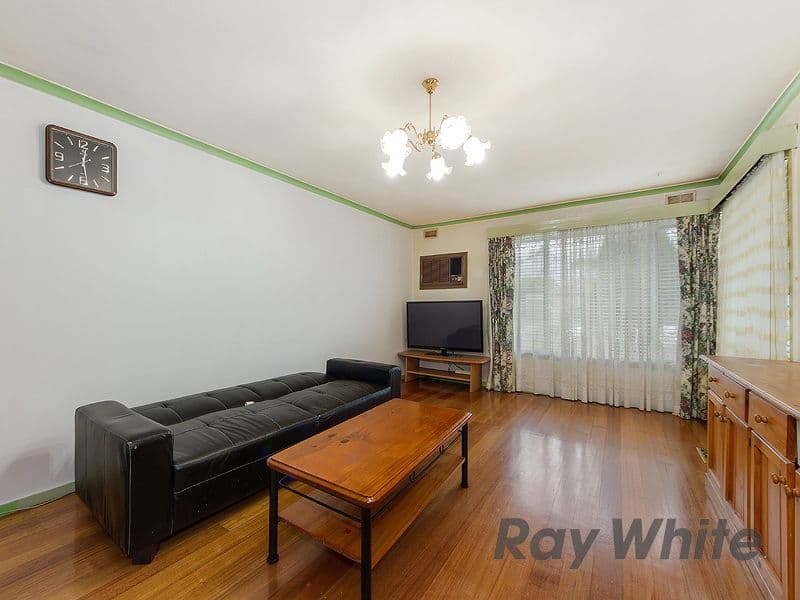 34 charles Street, St Albans VIC 3021, St Albans - Thumbnail 2