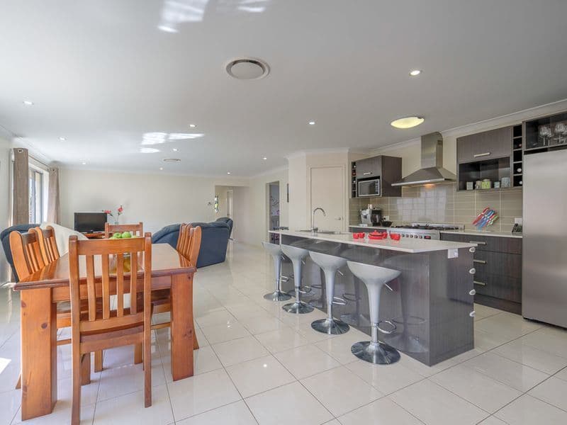 31 Kidston Crescent, Warner QLD 4500, Warner - Thumbnail 5