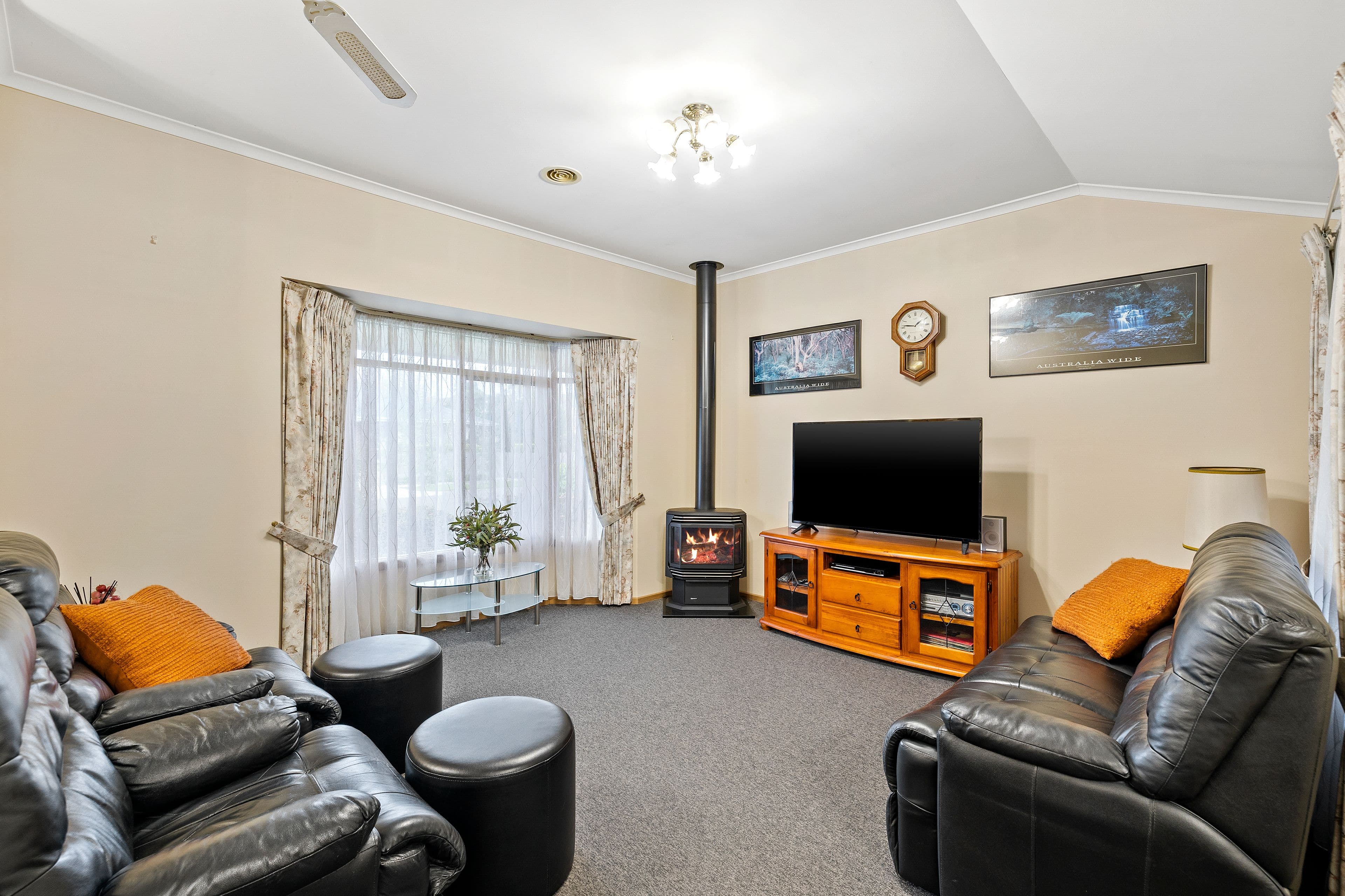 75 Segarta Circuit, Ferntree Gully VIC 3156, Ferntree Gully - Thumbnail 2