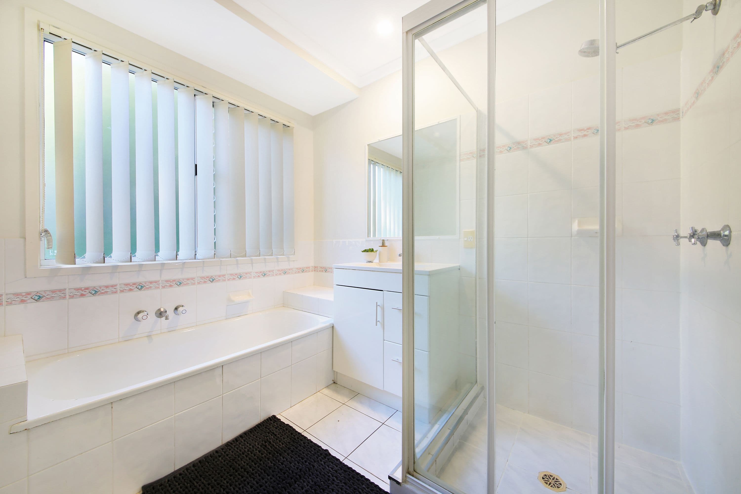 124 Plateau Crescent, Carrara QLD 4211, Carrara - Thumbnail 7