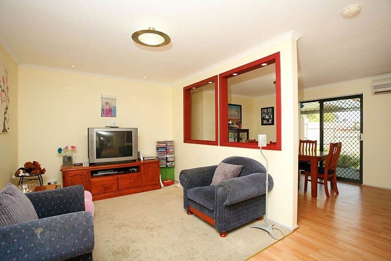 6 Eloise Court, WOODCROFT SA 5162, Woodcroft - Thumbnail 2