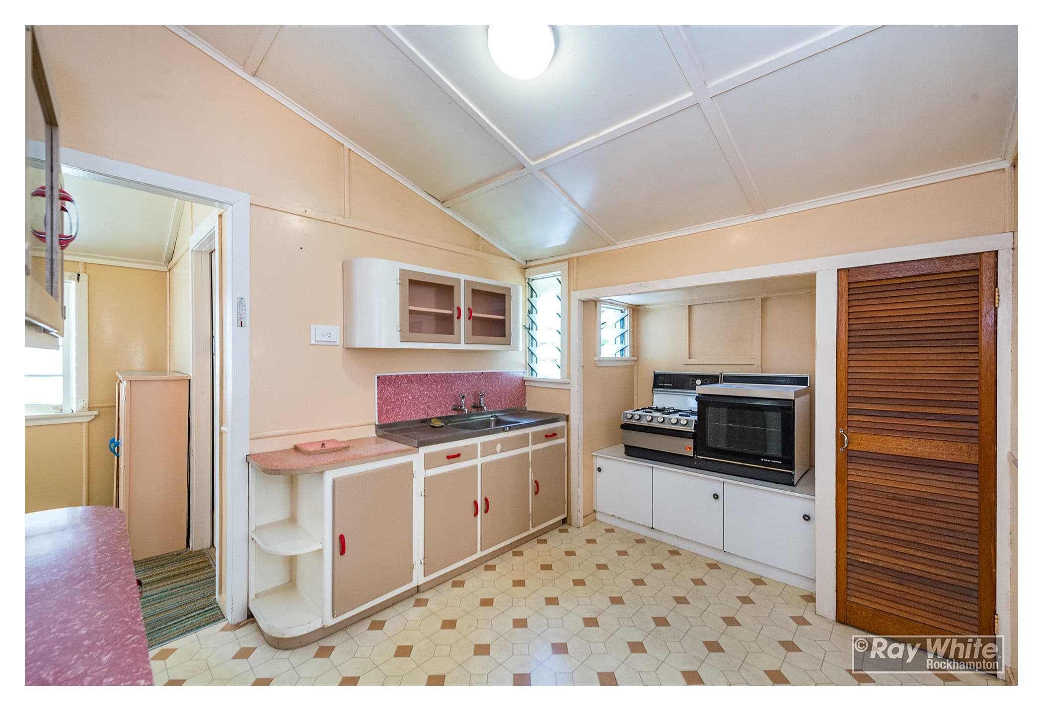 158 Earl Street, Berserker QLD 4701, Berserker - Thumbnail 3