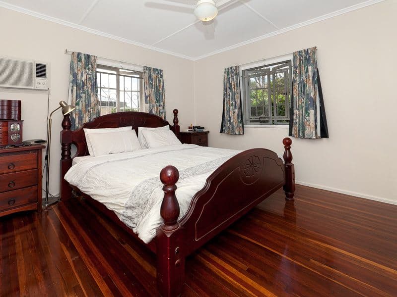 84 Irwin Terrace, OXLEY QLD 4075, Oxley - Thumbnail 5