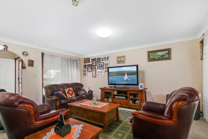 2 Petrel Place, Hinchinbrook NSW 2168, Hinchinbrook - Thumbnail 2