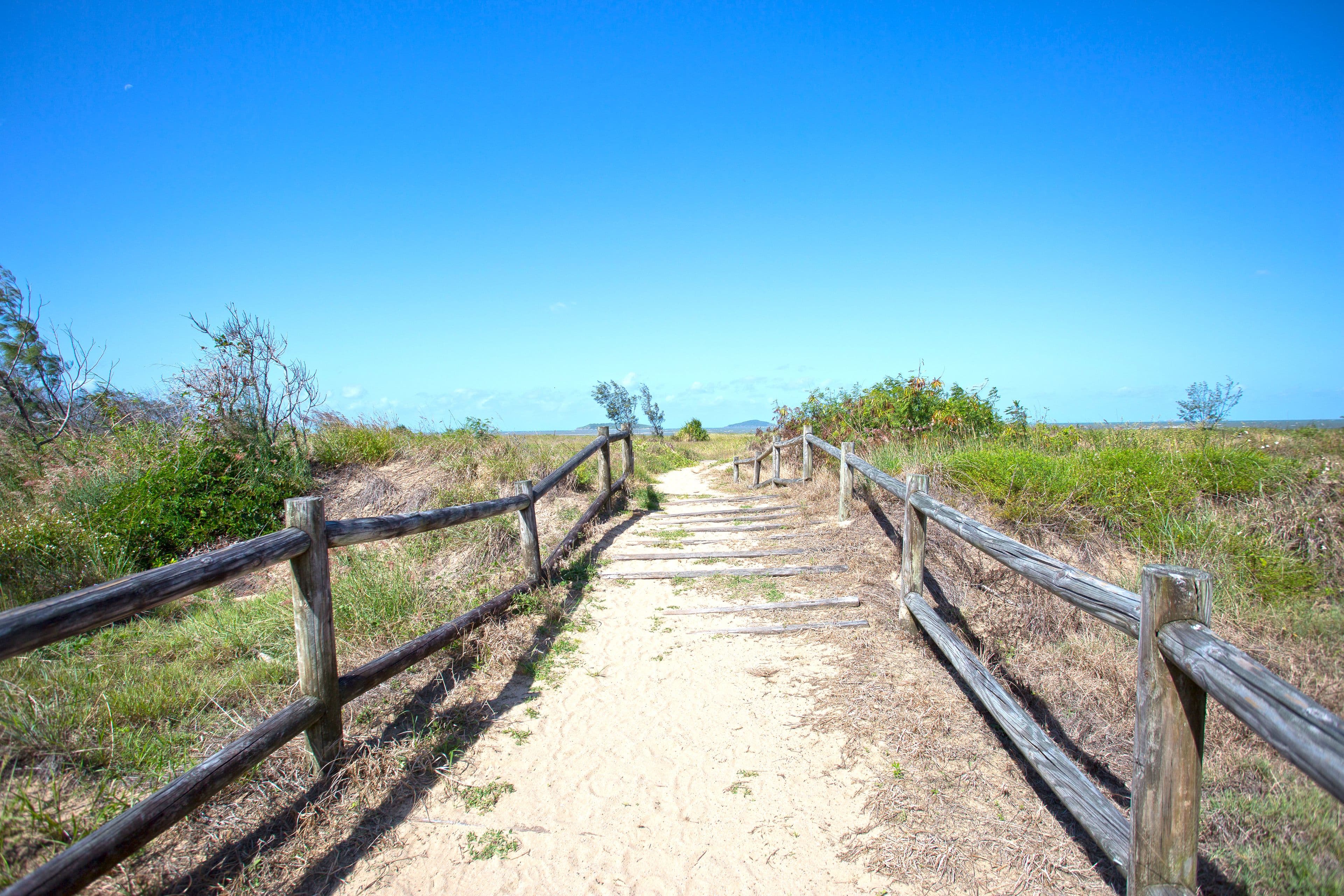 8 Prudhoe Street, East Mackay QLD 4740, East Mackay - Thumbnail 3