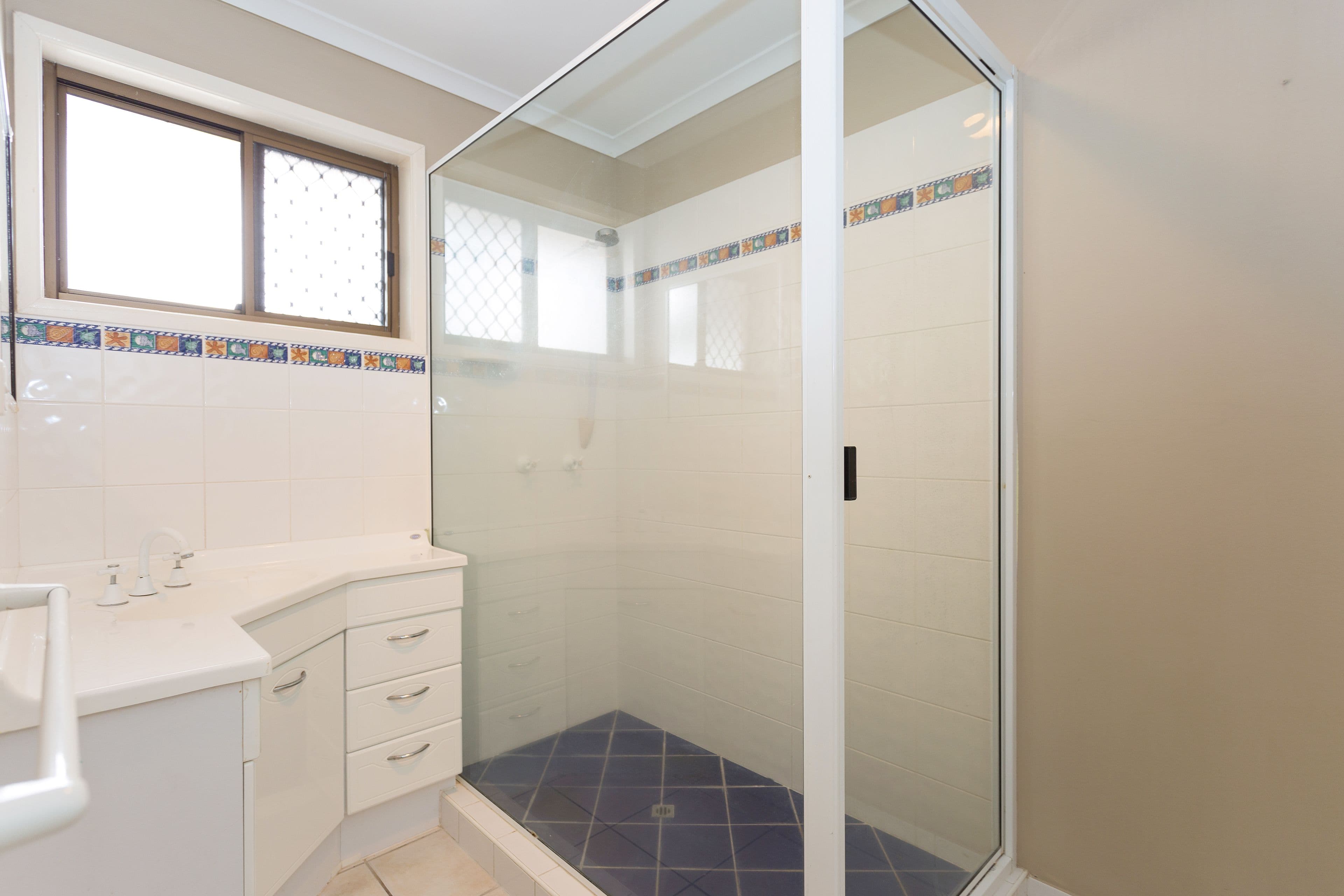 8 Prudhoe Street, East Mackay QLD 4740, East Mackay - Thumbnail 5