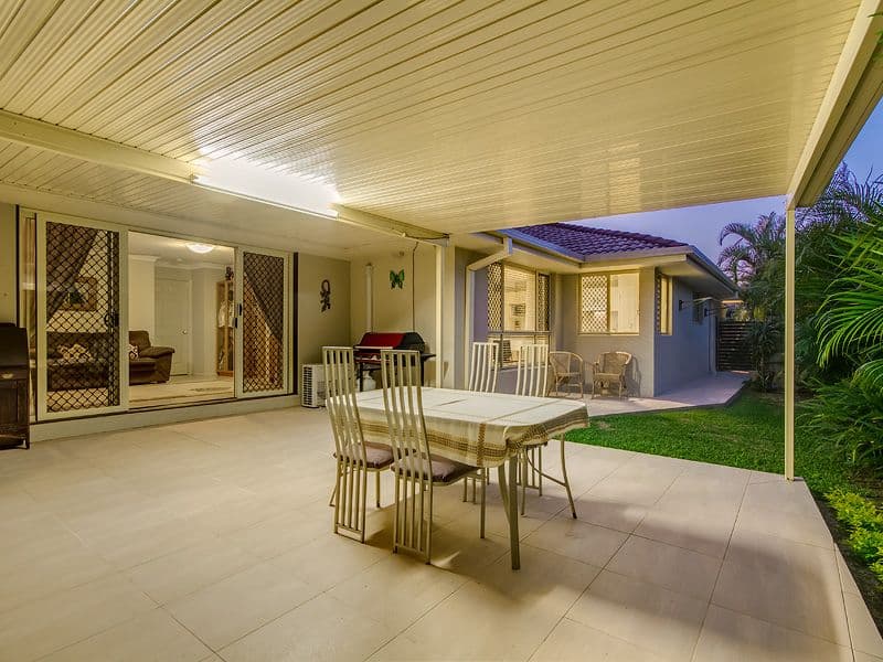 22 Tandanus Court, Oxenford QLD 4210, Oxenford - Thumbnail 4