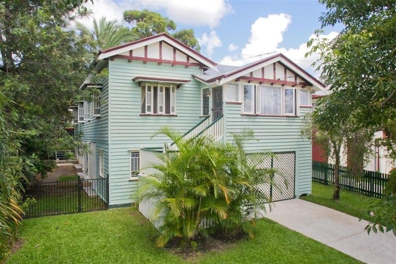 77 Raff Avenue, HOLLAND PARK QLD 4121, Holland Park - Image 1