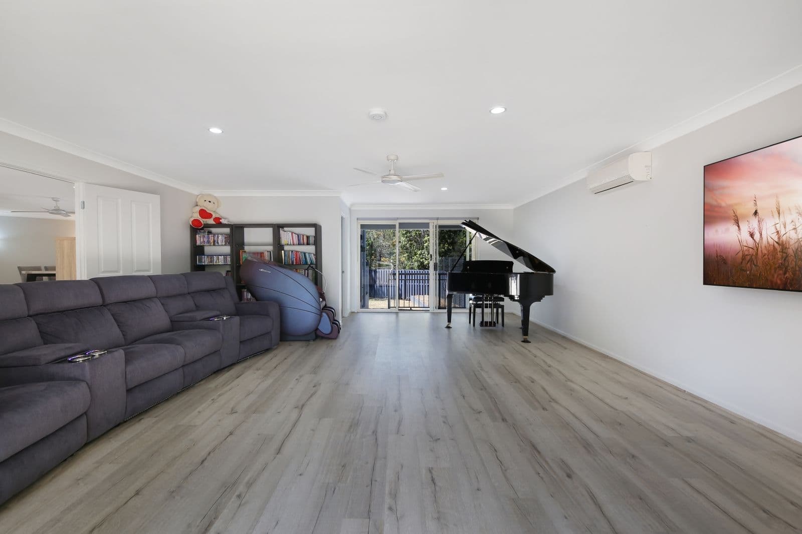 71 Riverwood Drive, Ashmore QLD 4214, Ashmore - Thumbnail 6