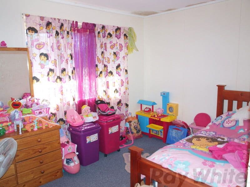 35 Stubbin Street, BUNDAMBA QLD 4304, Bundamba - Thumbnail 6