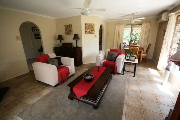 24 Colonsay Crescent, MERRIMAC QLD 4226, Merrimac - Thumbnail 4
