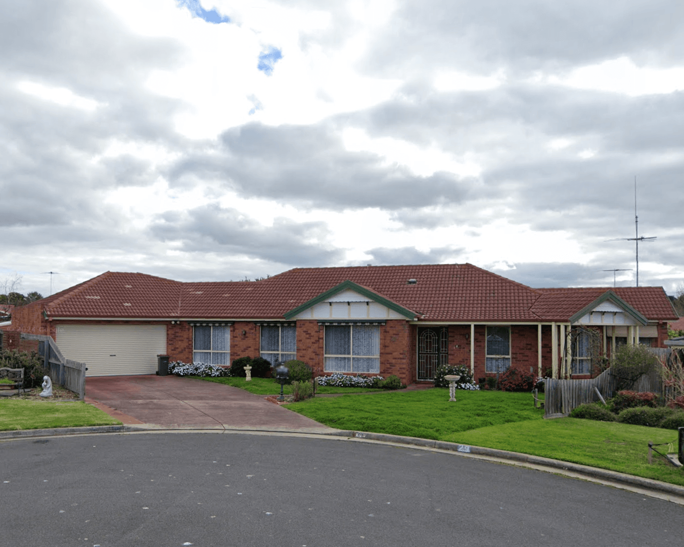 27 Banksia Place, Grovedale VIC 3216, Grovedale - Image 1