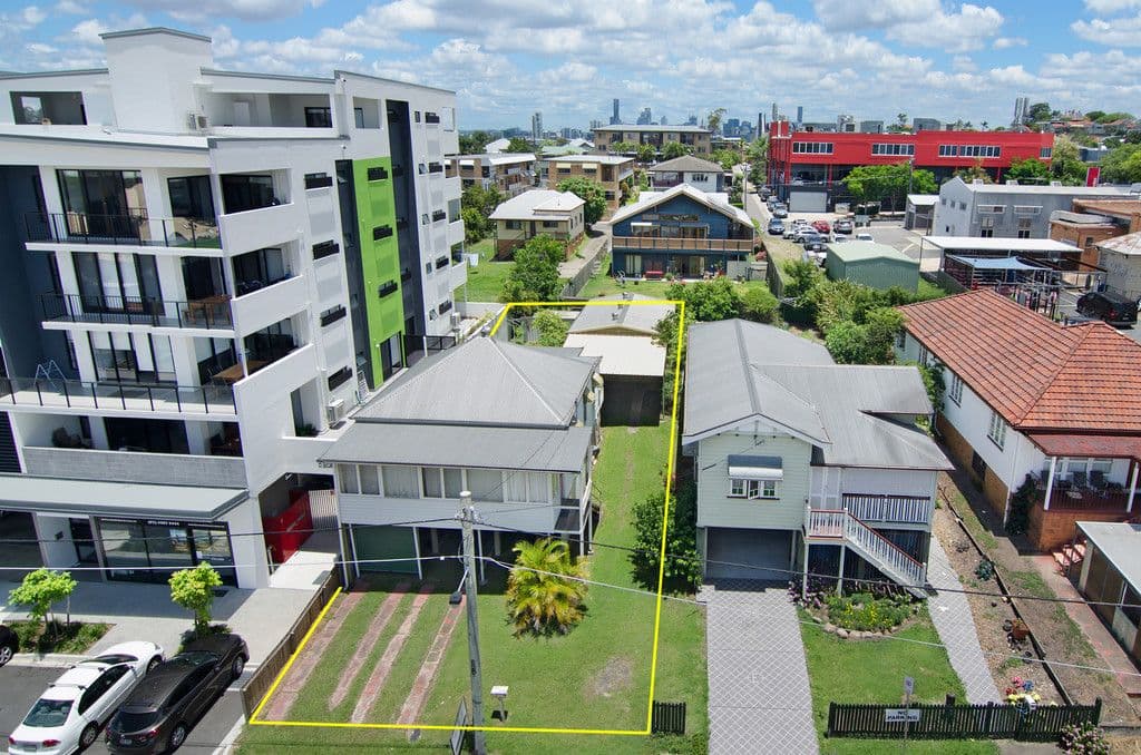 15 Lowerson Street, Lutwyche QLD 4030, Lutwyche - Thumbnail 2