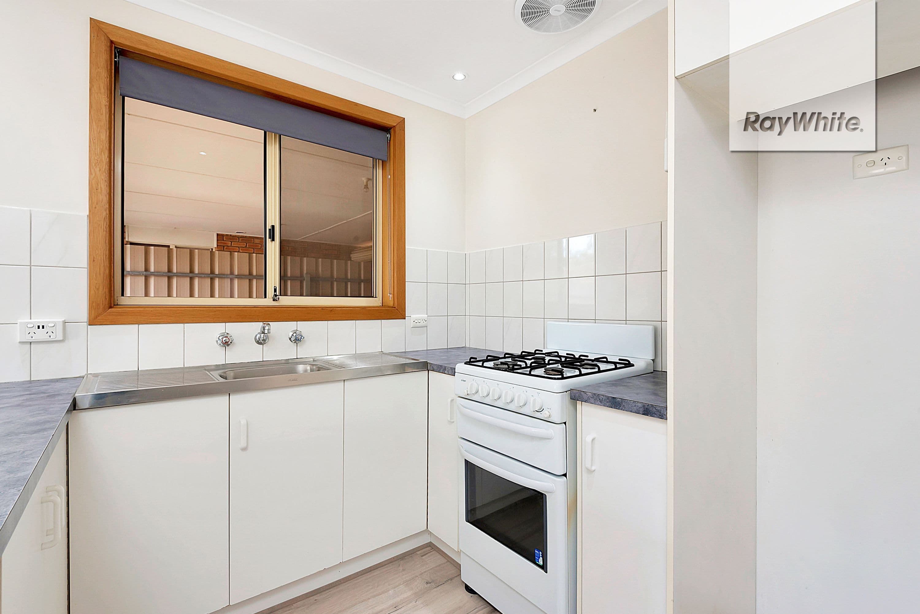 2, 50 Guernsey Crescent, Salisbury North SA 5108, Salisbury North - Thumbnail 4