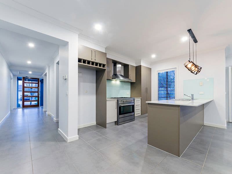 25 Windorah Drive, Point Cook VIC 3030, Point Cook - Thumbnail 6