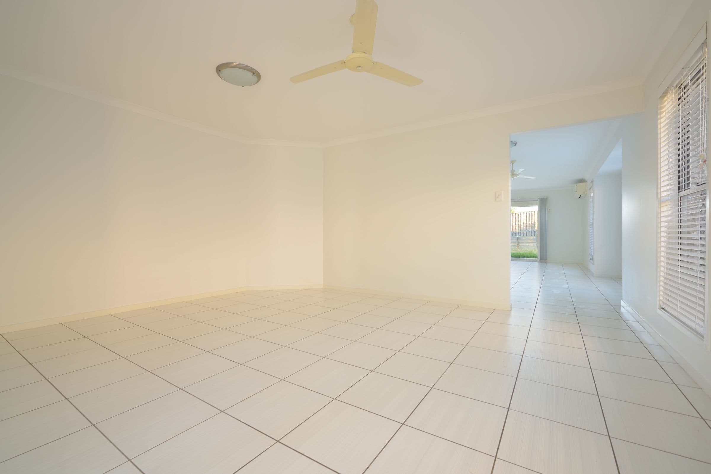 9 Sundowner Road, Clinton QLD 4680, Clinton - Thumbnail 7