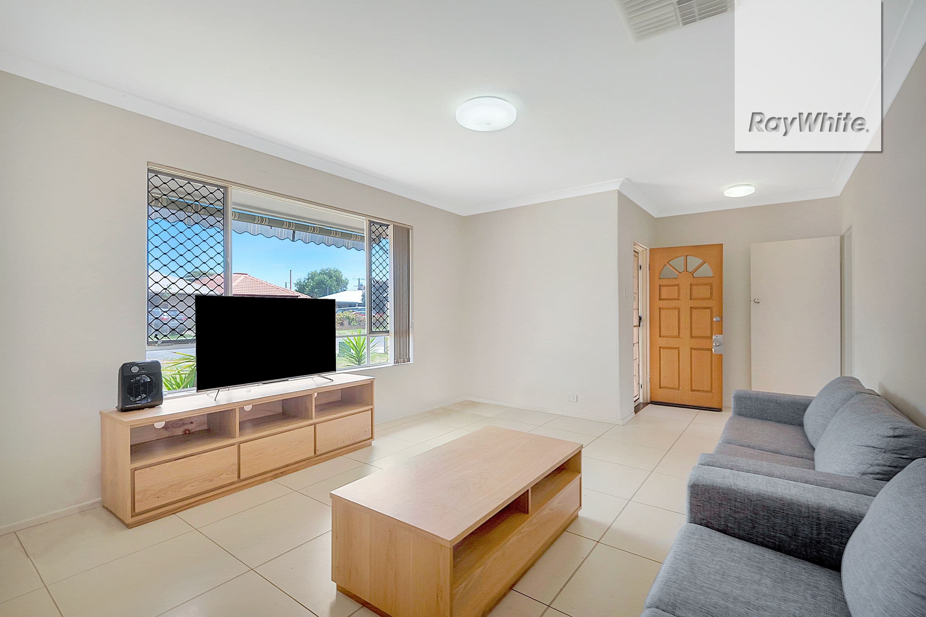 5B Spencer Street, Parafield Gardens SA 5107, Parafield Gardens - Thumbnail 4