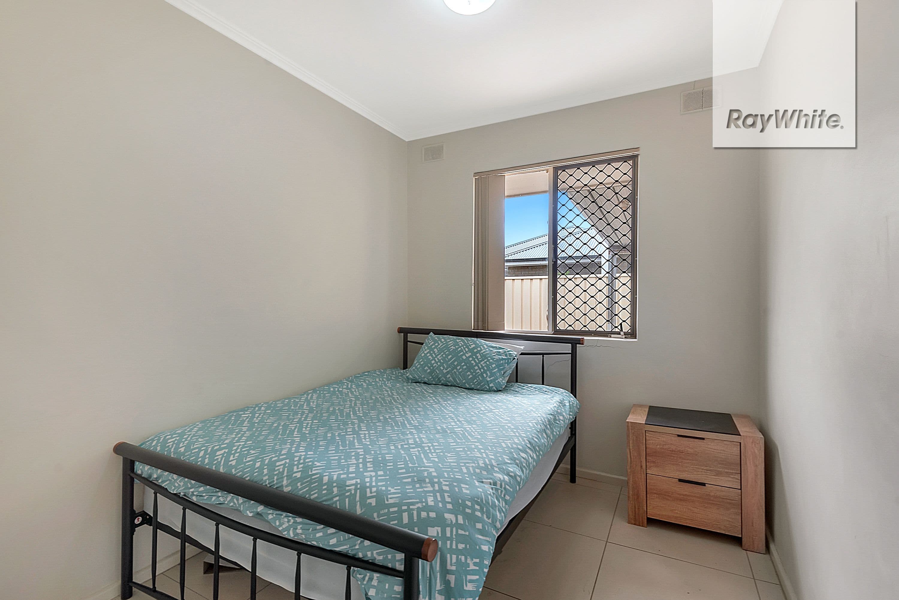 5B Spencer Street, Parafield Gardens SA 5107, Parafield Gardens - Thumbnail 6