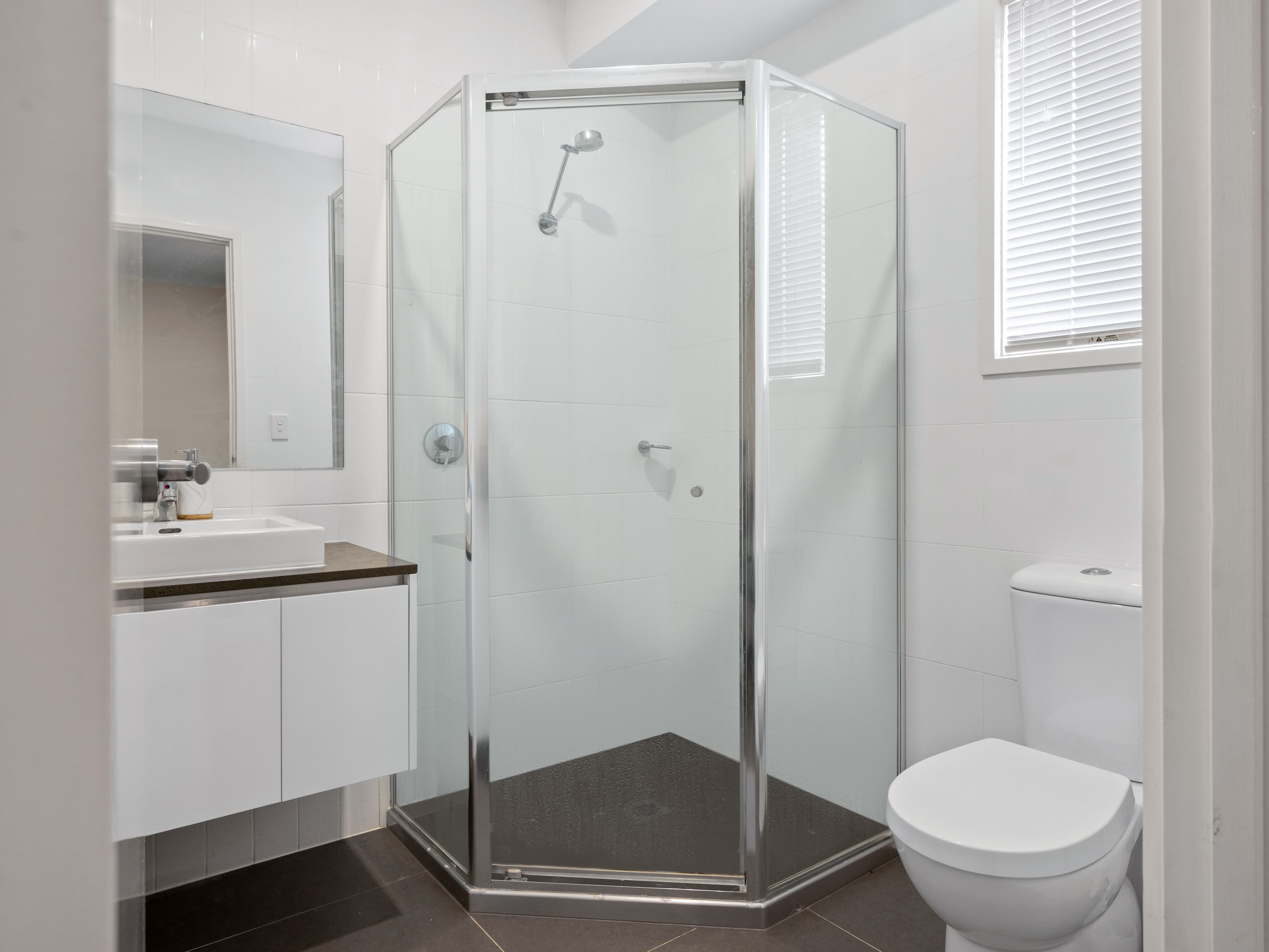 12 Willunga Street, GLEDSWOOD HILLS NSW 2557, Gledswood Hills - Thumbnail 8