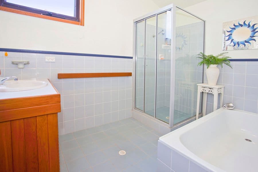 12 Heron Place, SHELLHARBOUR NSW 2529, Shellharbour - Thumbnail 5