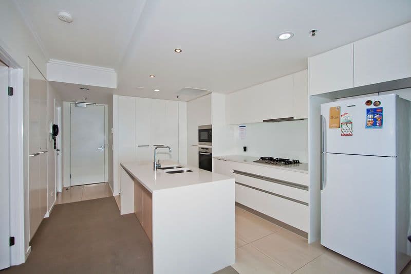 110 Marine Parade - Reflections Tower Two, COOLANGATTA QLD 4225, Coolangatta - Thumbnail 4