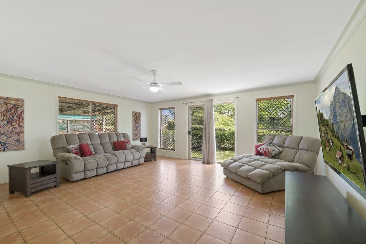 35 Peters Road, Meringandan West QLD 4352, Meringandan West - Thumbnail 5