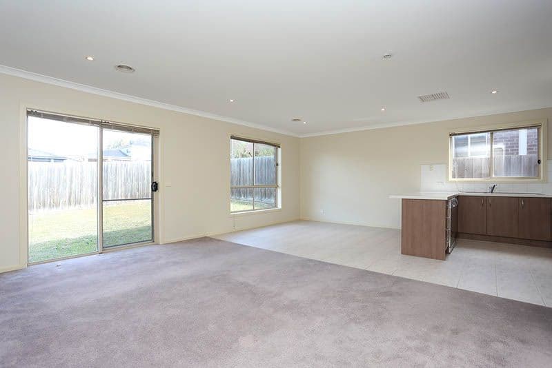 6 Sunnybrae Drive, Mernda VIC 3754, Mernda - Thumbnail 3