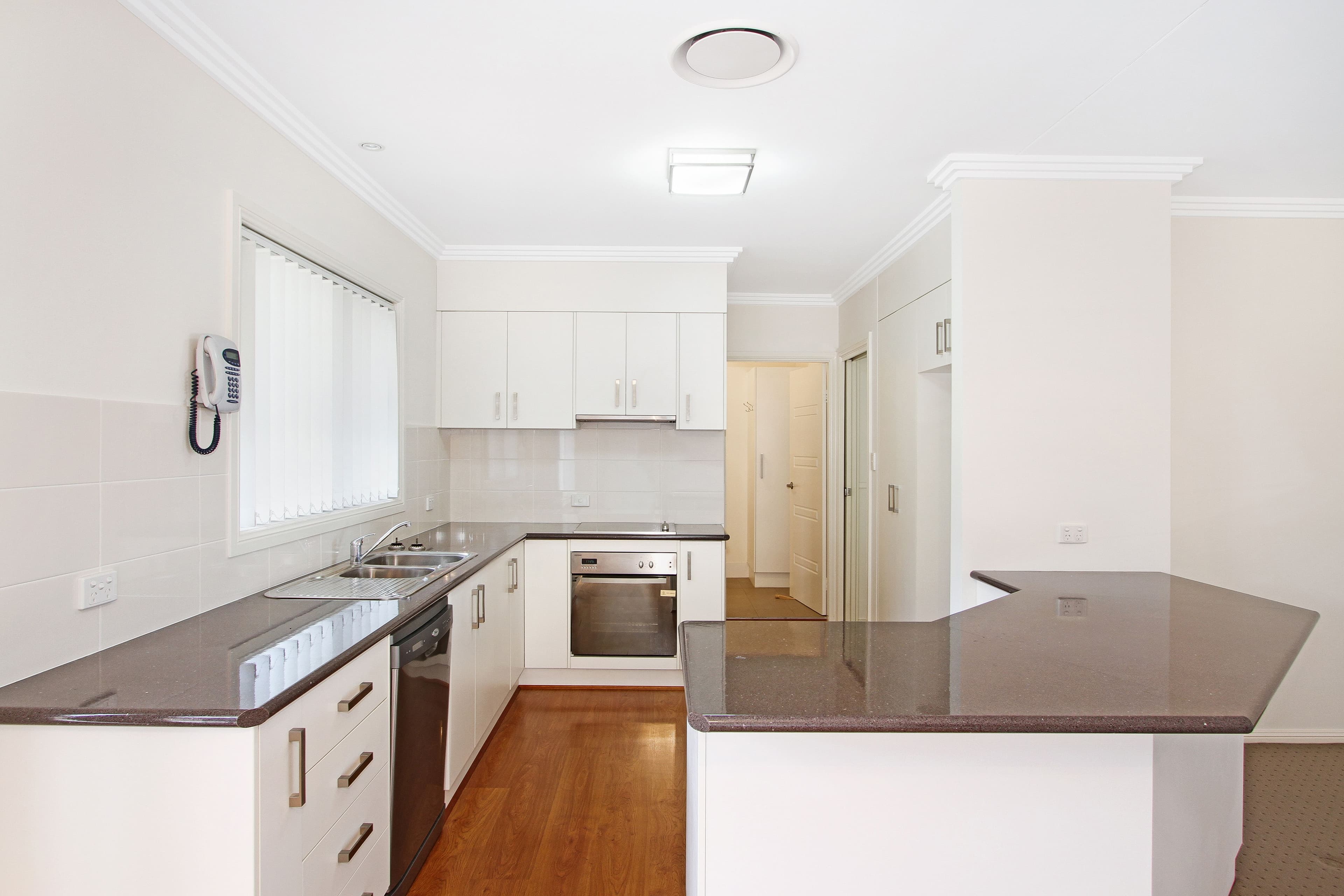 11A Edgeroy Street, Tamworth NSW 2340, Tamworth - Thumbnail 5