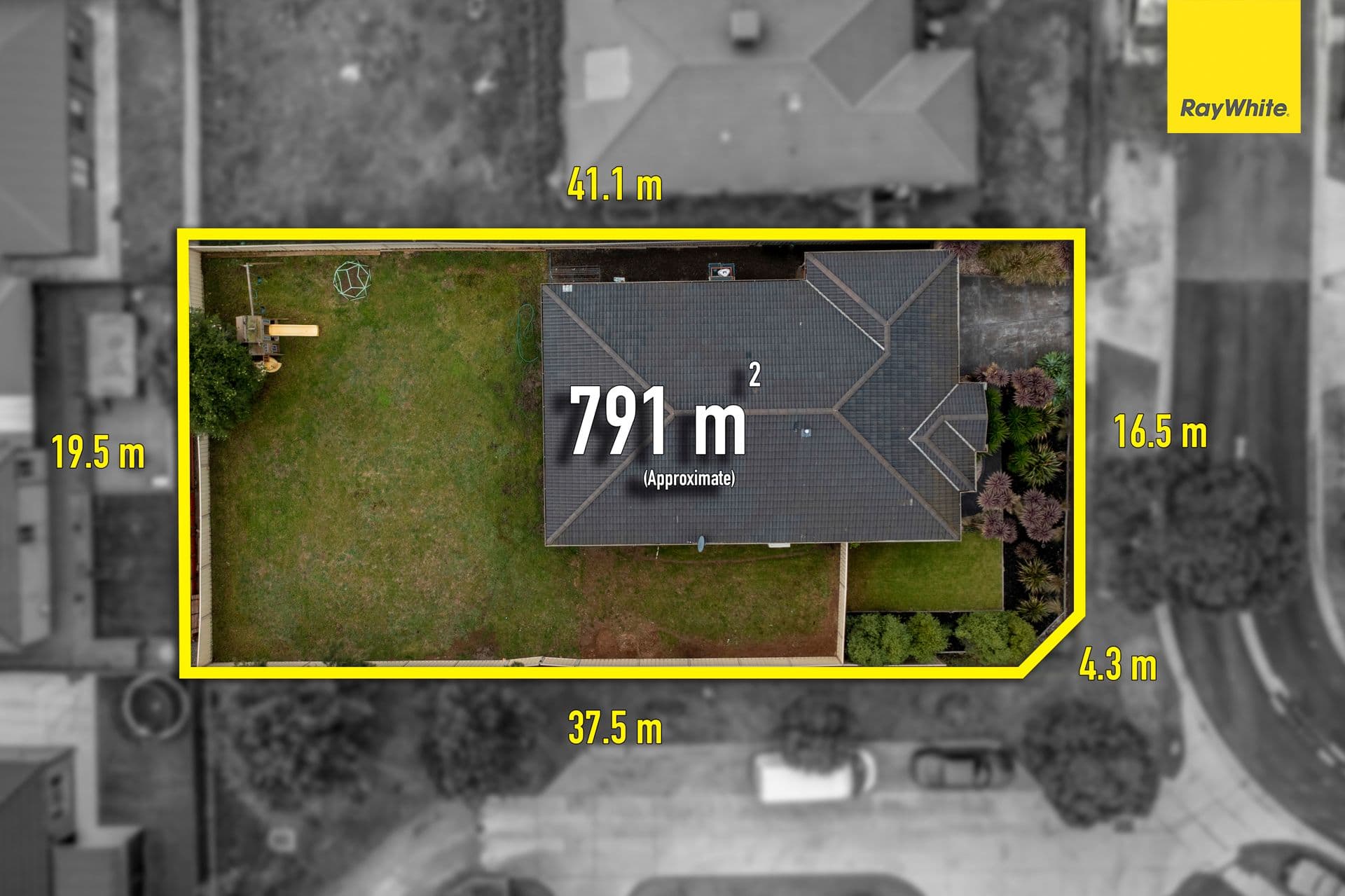 39 Featherhead Way, HARKNESS VIC 3337, Harkness - Image 1