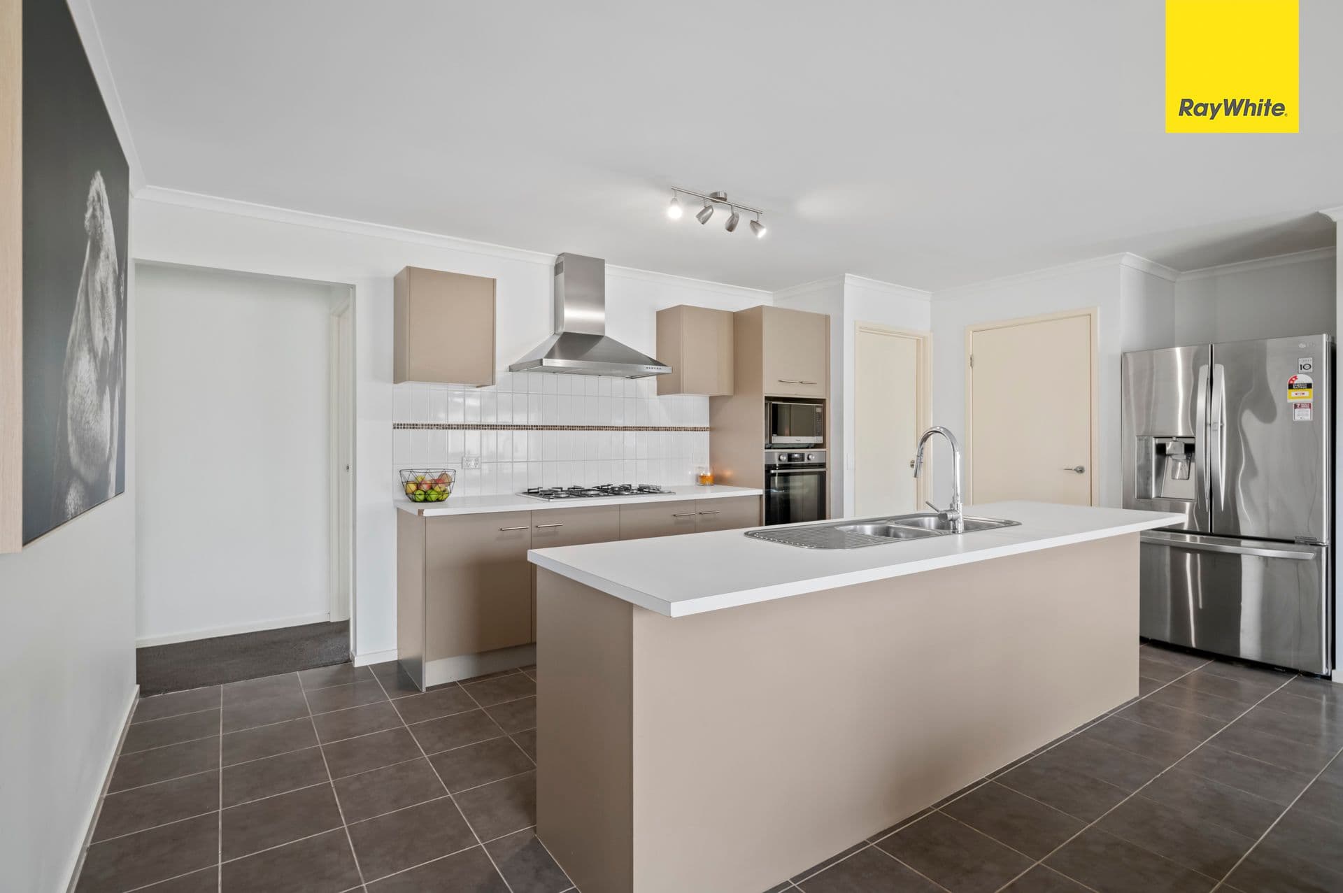 39 Featherhead Way, HARKNESS VIC 3337, Harkness - Thumbnail 4
