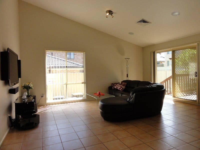 2 Dombarton Place,, HORSLEY NSW 2530, Horsley - Thumbnail 4