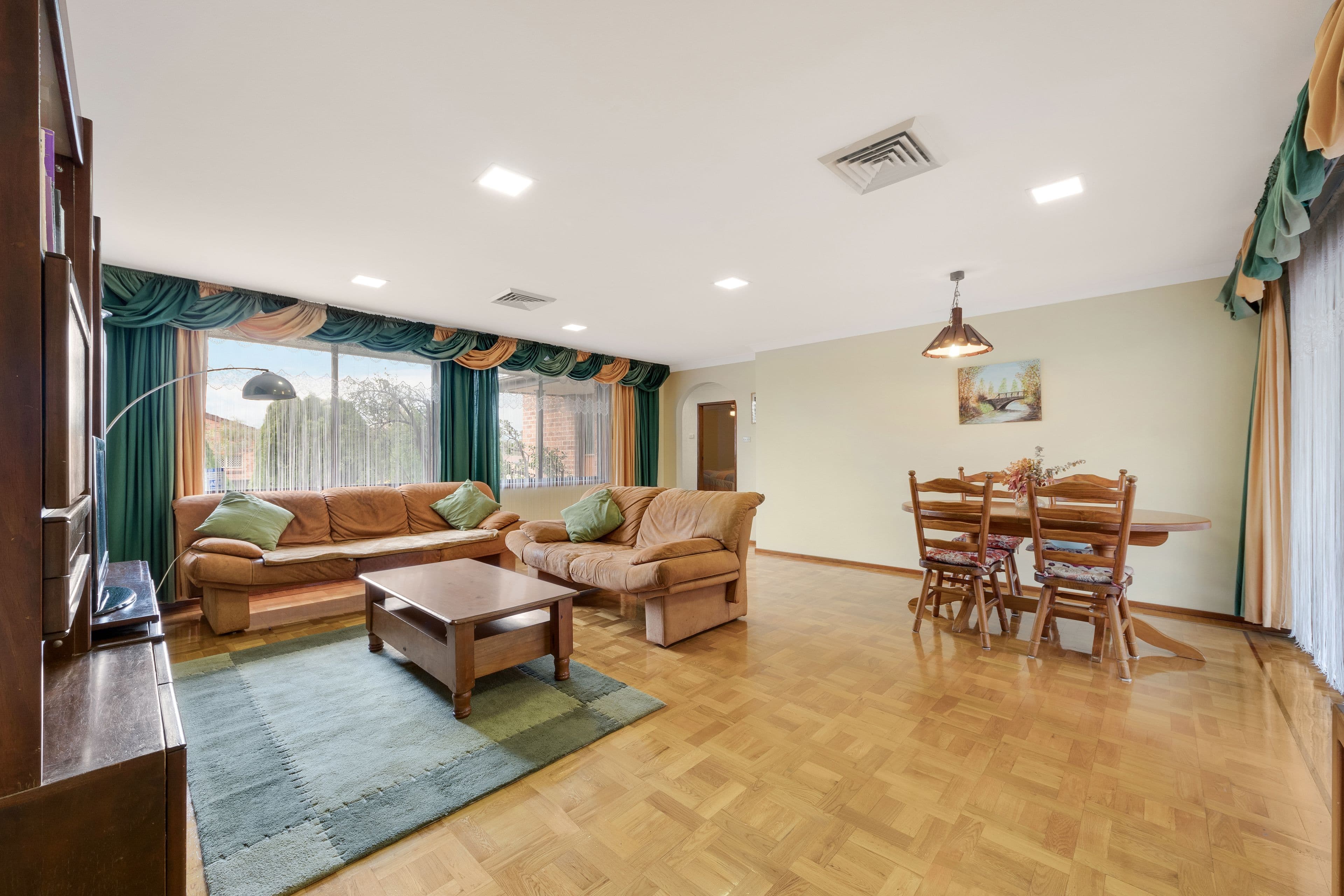 7 Cotula Place, Macquarie Fields NSW 2564, Macquarie Fields - Thumbnail 2
