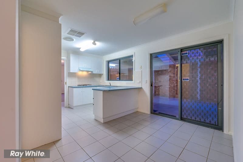 40 Karinya Close, Werribee VIC 3030, Werribee - Thumbnail 8