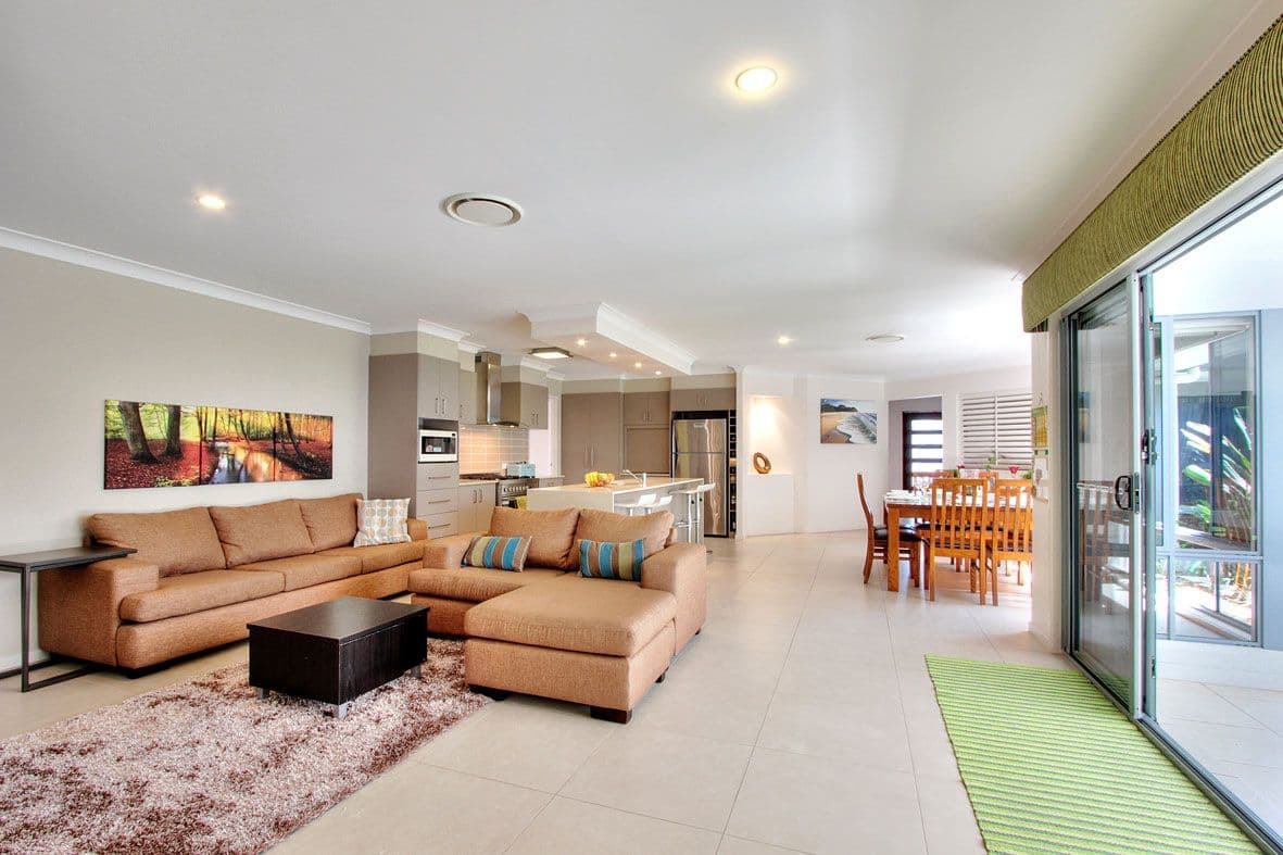 98 John Markwell Parade, Daisy Hill QLD 4127, Daisy Hill - Thumbnail 2
